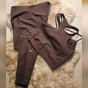 ALO YOGA SET